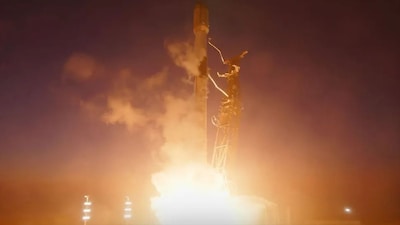 SpaceX Launches 26 Starlink Satellites from California – What’s Lighting Up the Sky?